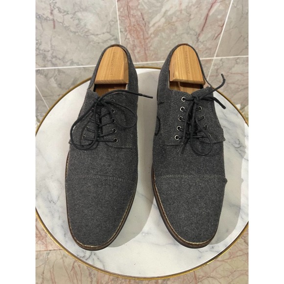 Other - Mens Ashton Grey oxfords size 9.5